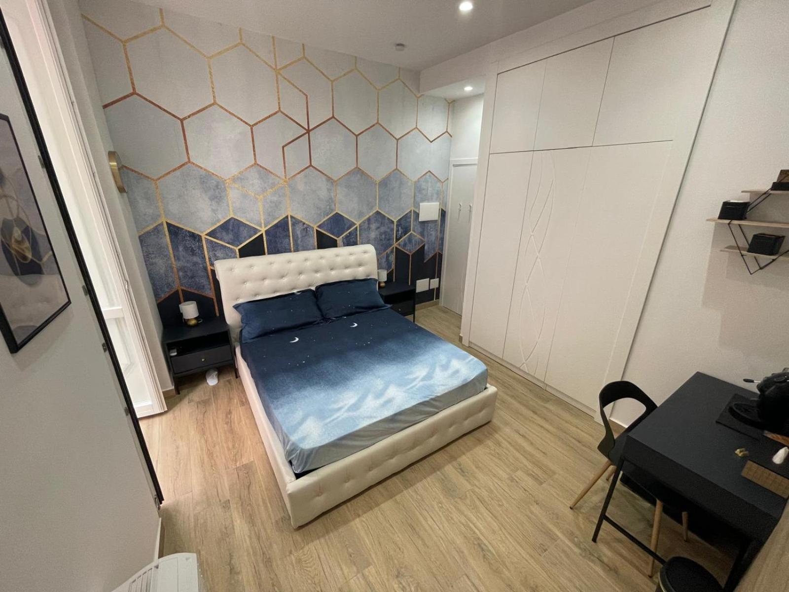 Urban Chic Toledo Guest house