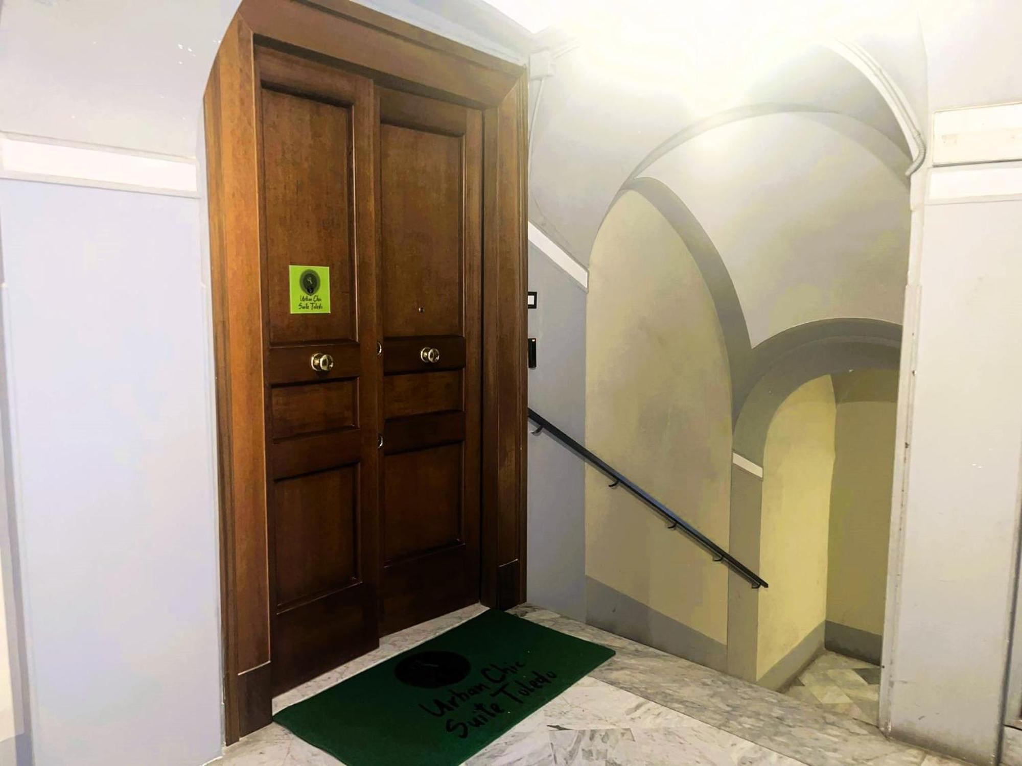 Urban Chic Toledo Guest house *